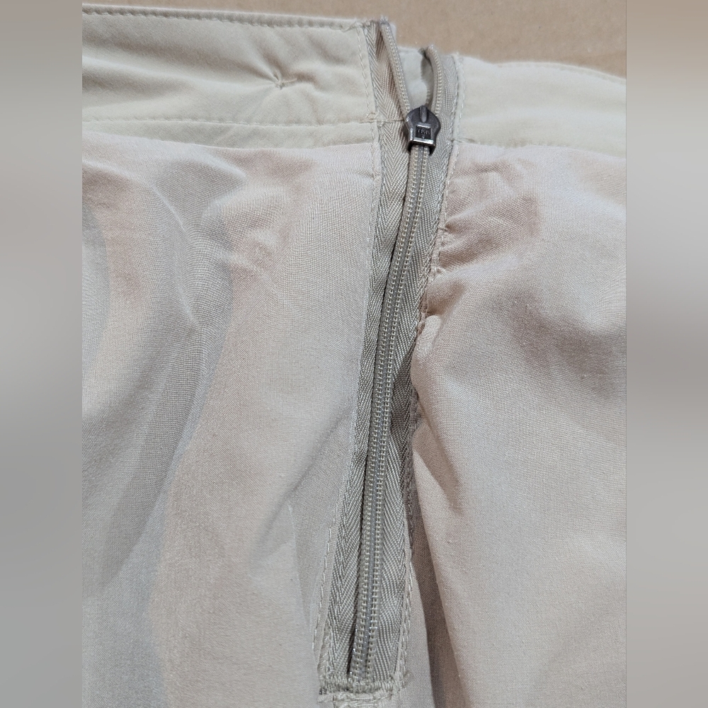 Eddie Bauer Cream Tan Travex Skort Size 16 Travel Comfort GUC - Picture 9 of 14